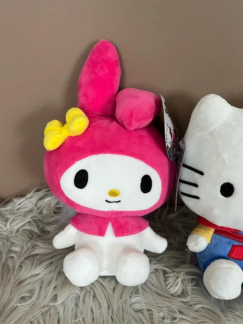 {Sanrio Hello Kitty & Friends} Hello Kitty & My Melody Plush Set - NWT